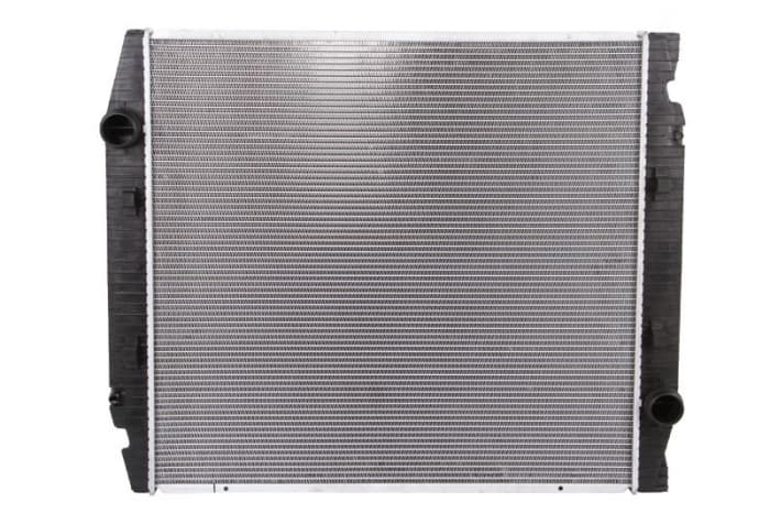 Radiator motor (fara cadru) potrivit IVECO EUROTRAKKER, STRALIS I, STRALIS II, S-WAY, TRAKKER I, TRAKKER II, T-WAY, X-WAY 8210.42L(TCA)-F3HGE611Z 01.93-