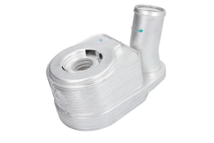 Radiator ulei potrivit IVECO DAILY III, DAILY IV, DAILY V, DAILY VI 2.3D 3.0D Electric 09.02-