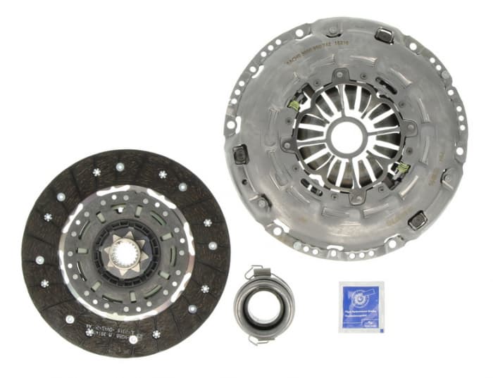 Set ambreiaj cu autoreglare (240mm) TOYOTA AURIS, AVENSIS, COROLLA, COROLLA VERSO, RAV 4 III 2.0D 2.2D intre 2005-2014