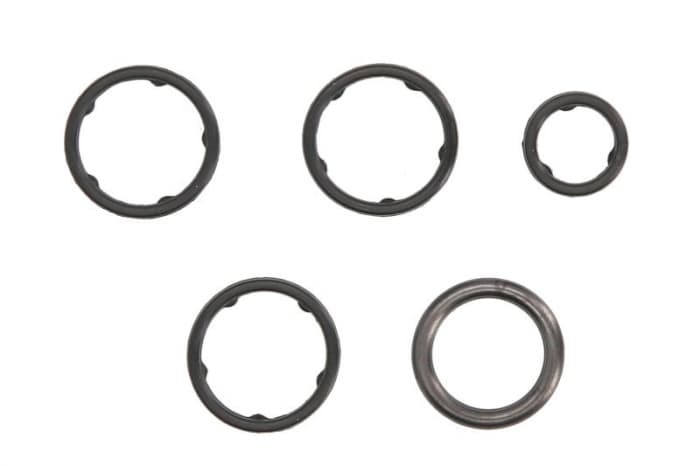Set garnituri radiator ulei potrivit CITROEN C5 III, C6; FORD USA RANGER; JAGUAR F-PACE, XF I, XF II, XF SPORTBRAKE, XJ; LAND ROVER DISCOVERY IV, DISCOVERY V, RANGE ROVER IV 3.0D 3.0DH 03.09-