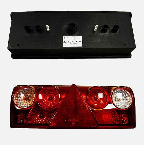 Stop spate stanga EUROPOINT II (24V, reflector triunghiular, conector: 4x SuperSeal 2PIN AMP 7PIN Bayonet, LED lumini pozitie) potrivit SCHMITZ