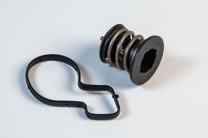Termostat lichid racire (80 C) potrivit SEAT IBIZA IV, IBIZA IV SC, IBIZA IV ST, IBIZA V, MII; SKODA CITIGO, FABIA III, FABIA III PRAKTIK; VW LOAD UP, POLO, POLO V, POLO VI 1.0 1.0CNG 08.11-