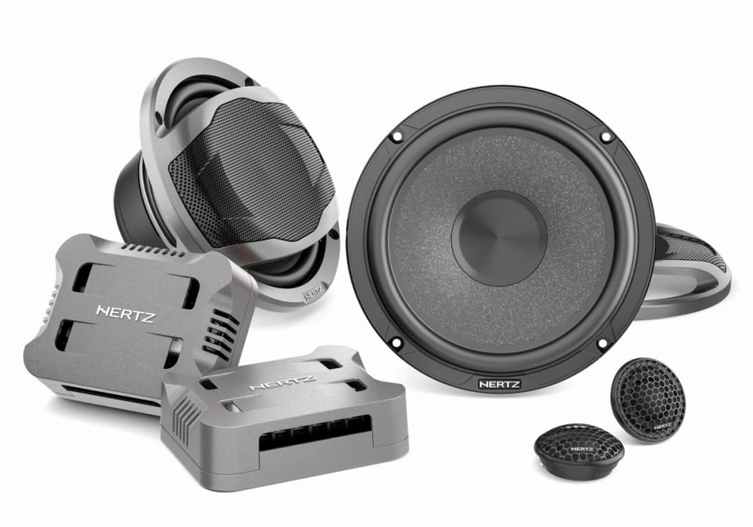 Pachet difuzoare auto dedicat SsangYong Korando E300 (gen. nouă) 2019 - prezent Hertz Cento 95 W